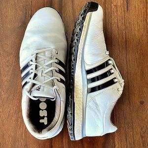 Golf shoes